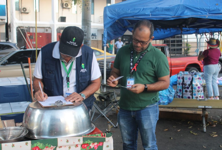 Piden A Manipuladores De Alimentos Cumplir Con Las Normas En La Provincia De Veraguas Día A Día 0077